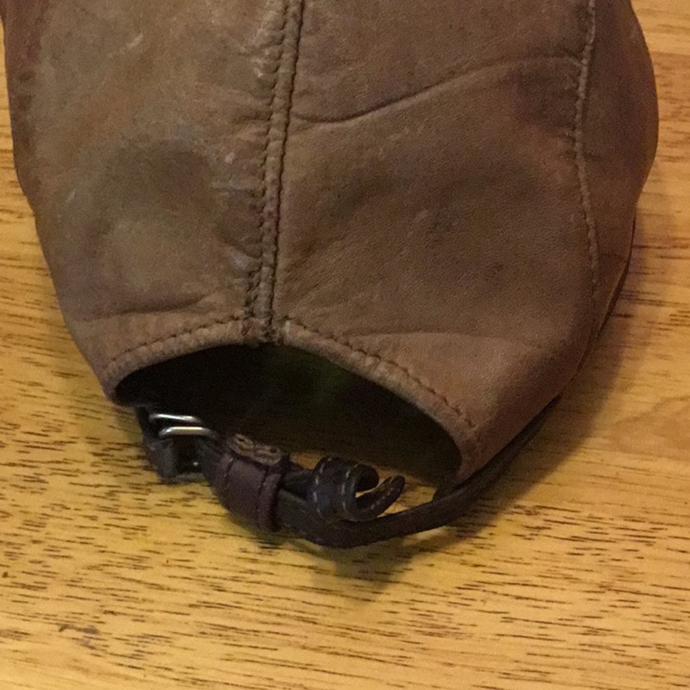 Men’s cap - Picture 4 of 4